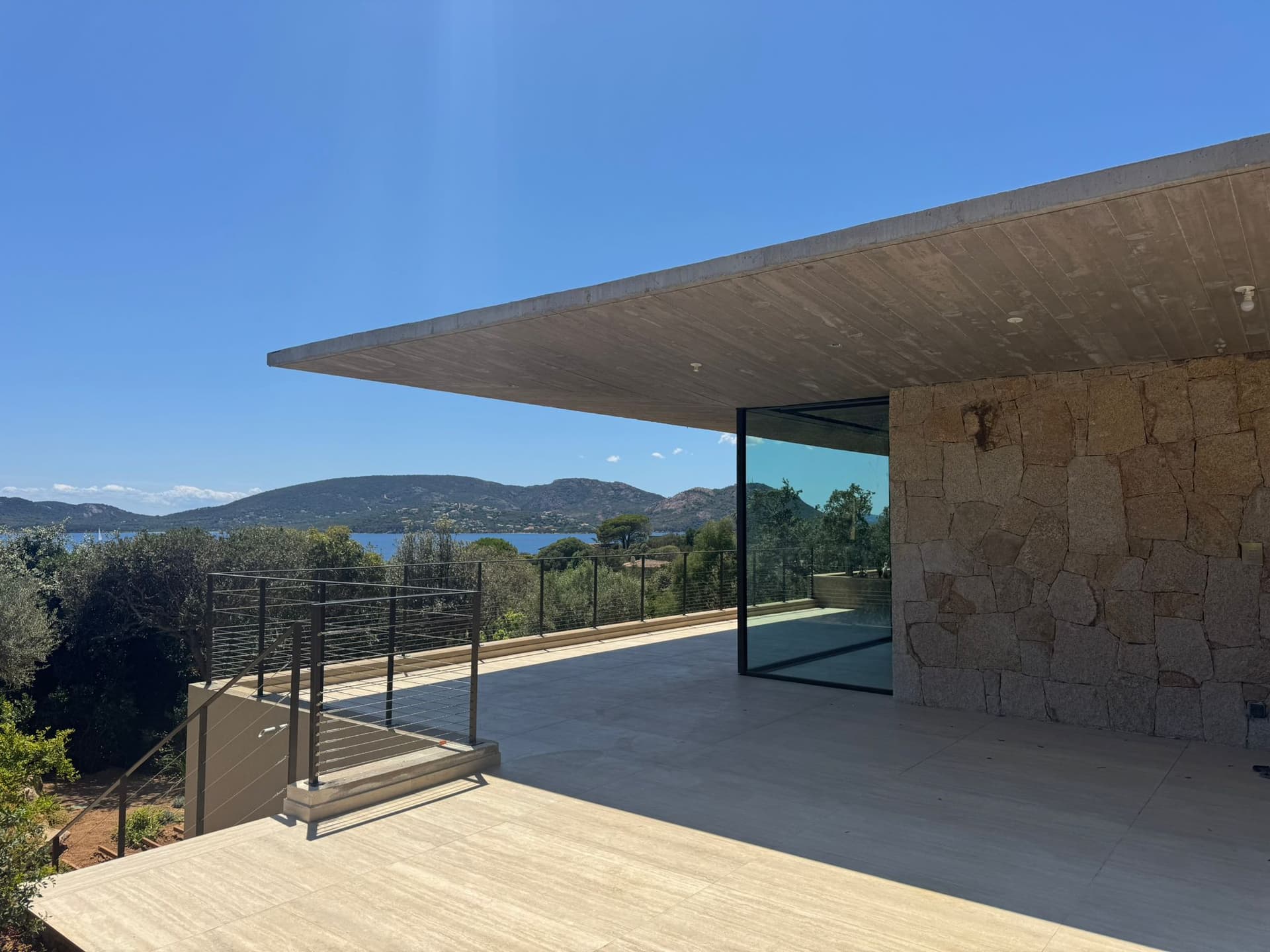 TITONIA — 2